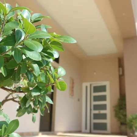 Bema Bed & Breakfast 4*